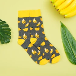 1 Pair Unisex Fashionable Creative Full Banana Print Breathable Middle Tube Socks For Daily Suit In All Seasons