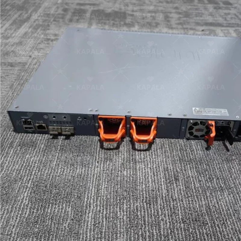 Juniper EX3400-24T Netzwerk-Switch mit 10/100/1000 Mbit/s Services Gateway Vollduplex-Halbduplex-POE-Funktion