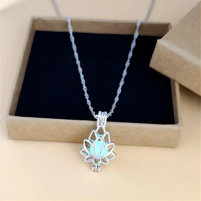 موضة اليوغا الصلاة البوذية مضيئة متوهجة في الظلام القمر لوتس قلادة قلادة للنساء قلادة زهرة بسيطة مجوهرات #1