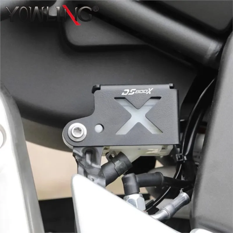 For VOGE DS800X DS625X DS525X 625 525 DSX 2023-2025 2026 Motorcycle Accessories CNC Rear Brake Fluid Reservoir Guard Protection