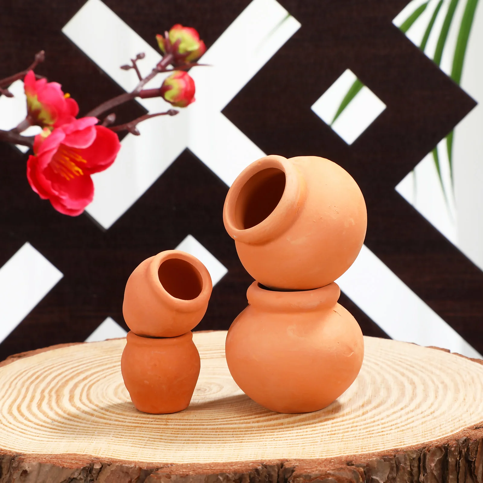 

4 Pcs Terracotta Flower Pots for Succulents Small Plants Clay Nursery Pots Red Brown Large Medium Size Breathable Lightweight