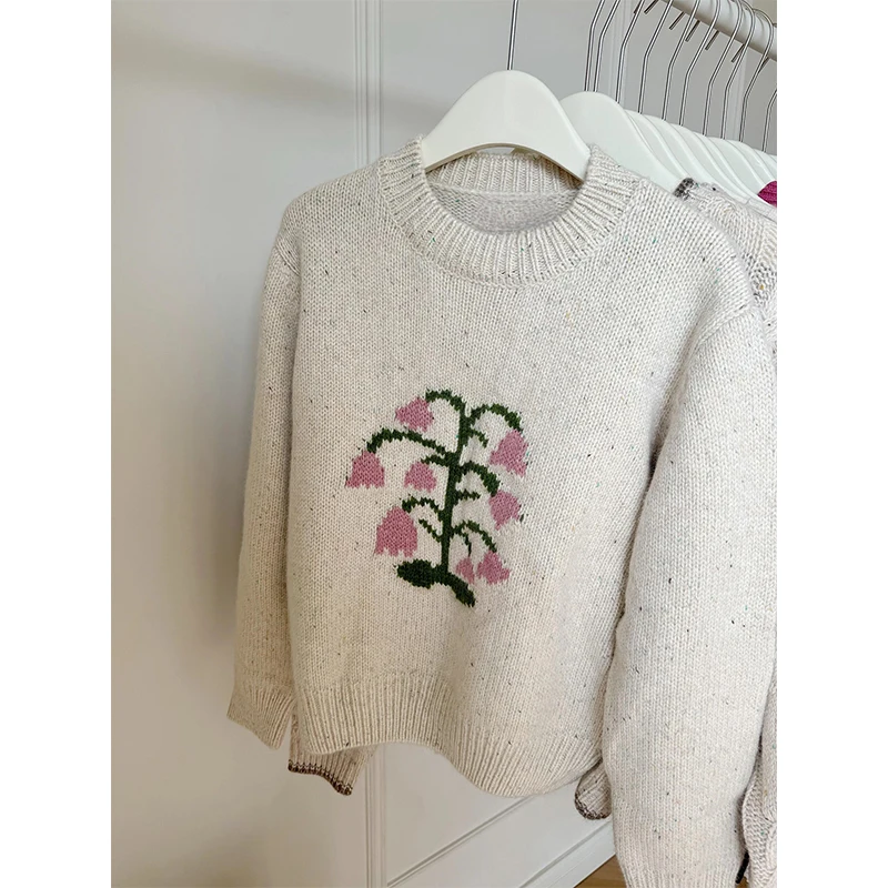 

Korean Chic 2024 Autumn Winter 2000s Retro Contrasting Flower Print Versatile Causal Long Sleeved Knitted Fashion Sweater Women