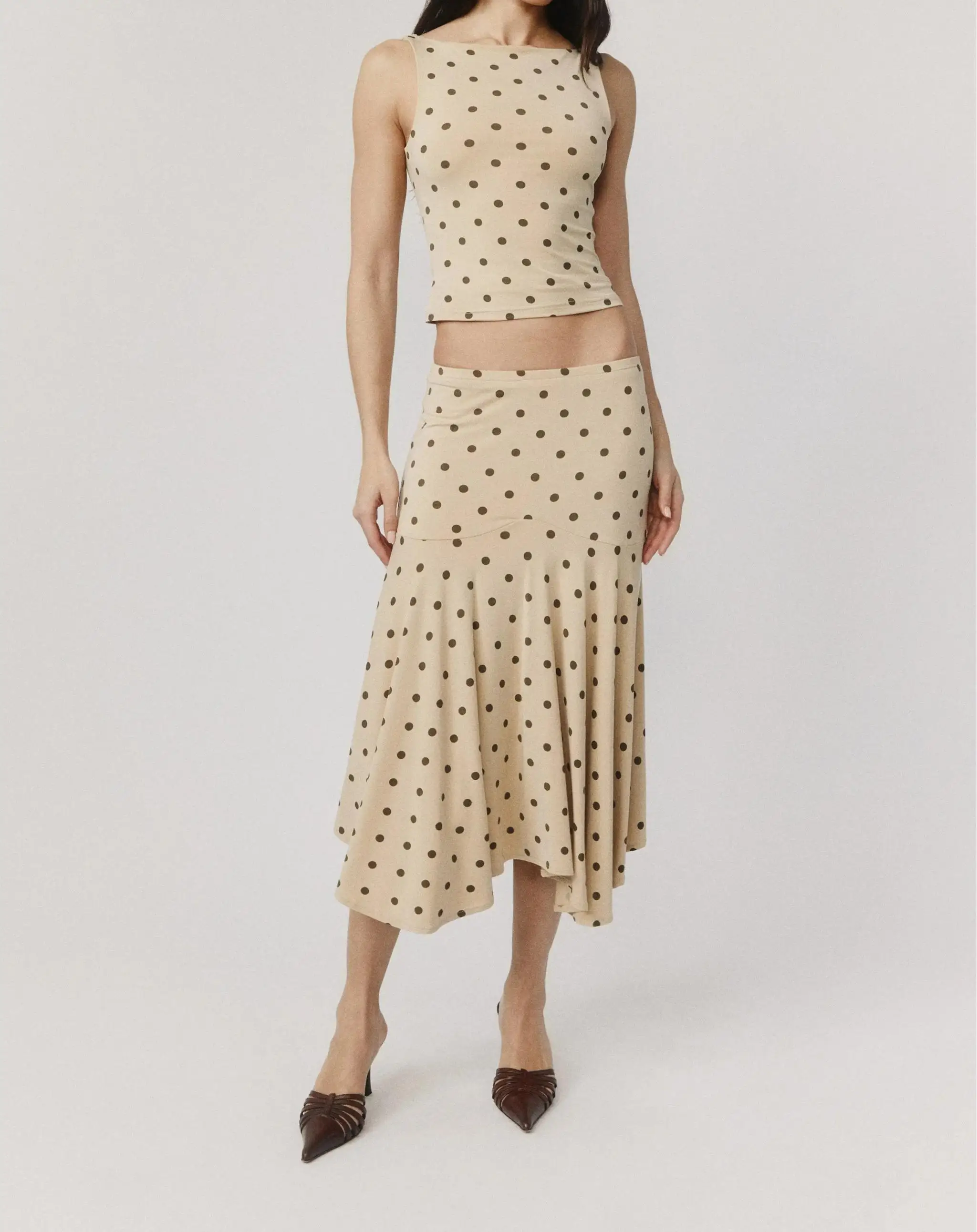 Neuer eleganter brauner und blauer gepunkteter Rock für Damen, asymmetrischer Chiffon-Midirock, Sommermode, Urlaub, lässiger Damenrock