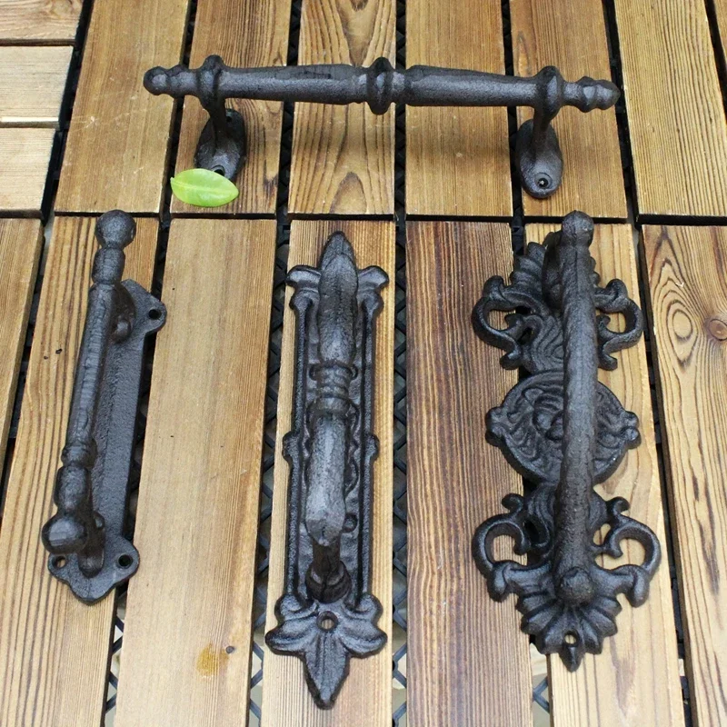 European Retro Atmosphere Garden Courtyard Cast Iron Craft Door Handle Home Wall Decoration Door Handle