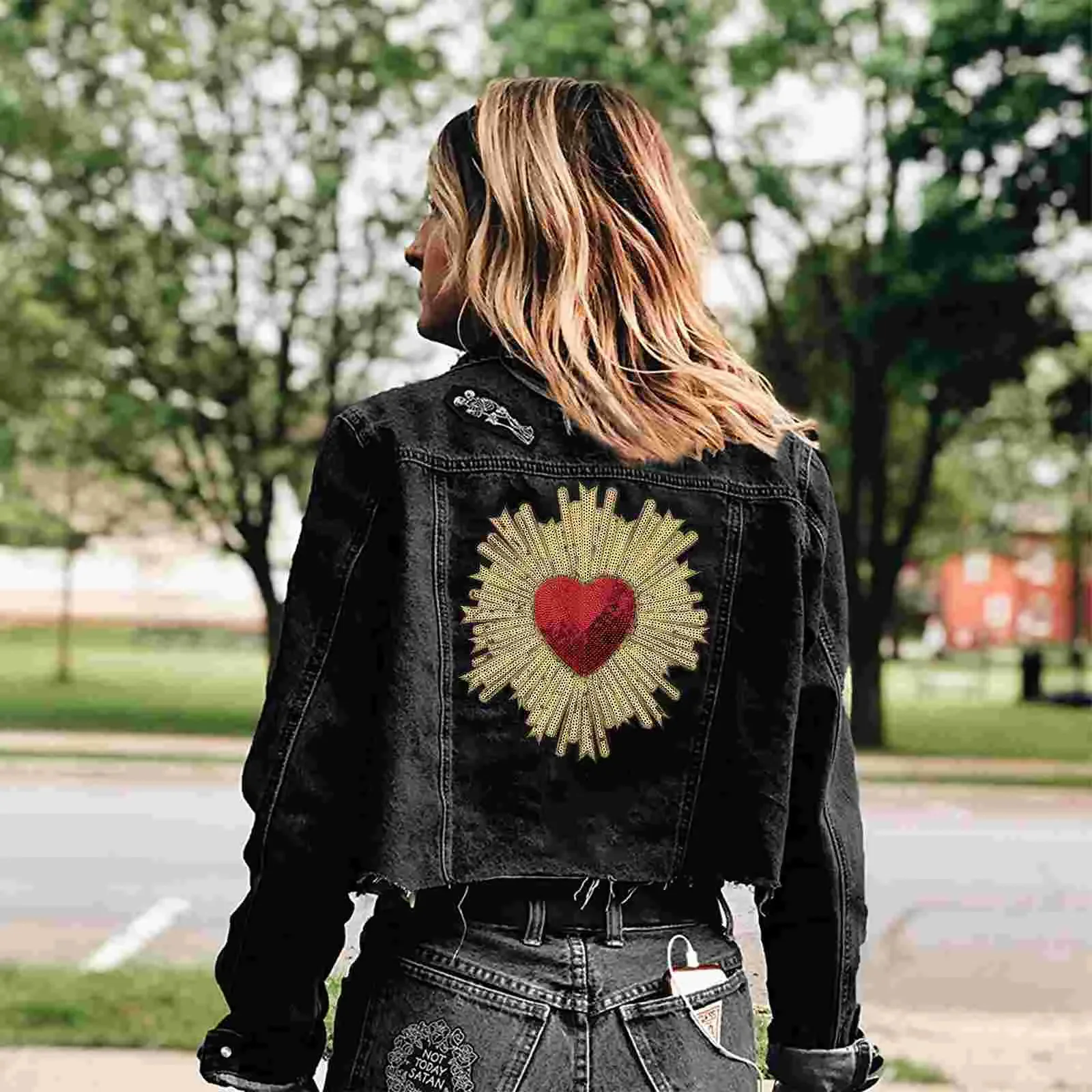 Parche bordado de amor de lentejuelas en forma de corazón, chaqueta de novia, apliques del Día de San Valentín, pegatinas de ropa de tela no tejida, 2 piezas