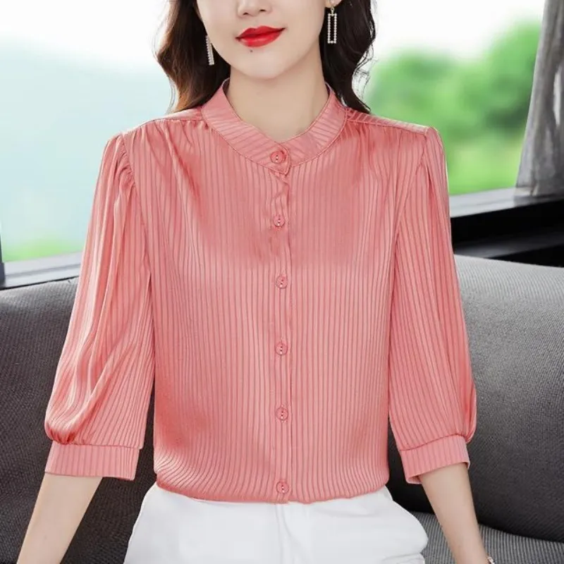 Woman Spring Summer Style Chiffon Blouses Tops Lady Casual Half Sleeve Stand Collar Loose Style Striped Print Blusas Tops DF4431