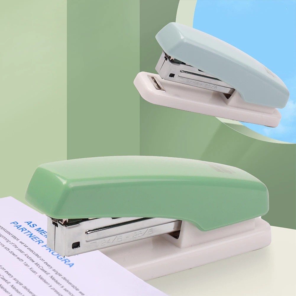 Настольный степлер с 20-футовой емкостью, офисный настольный степлер без помех, легкие степлеры с мягкой ручкой для офиса и школы