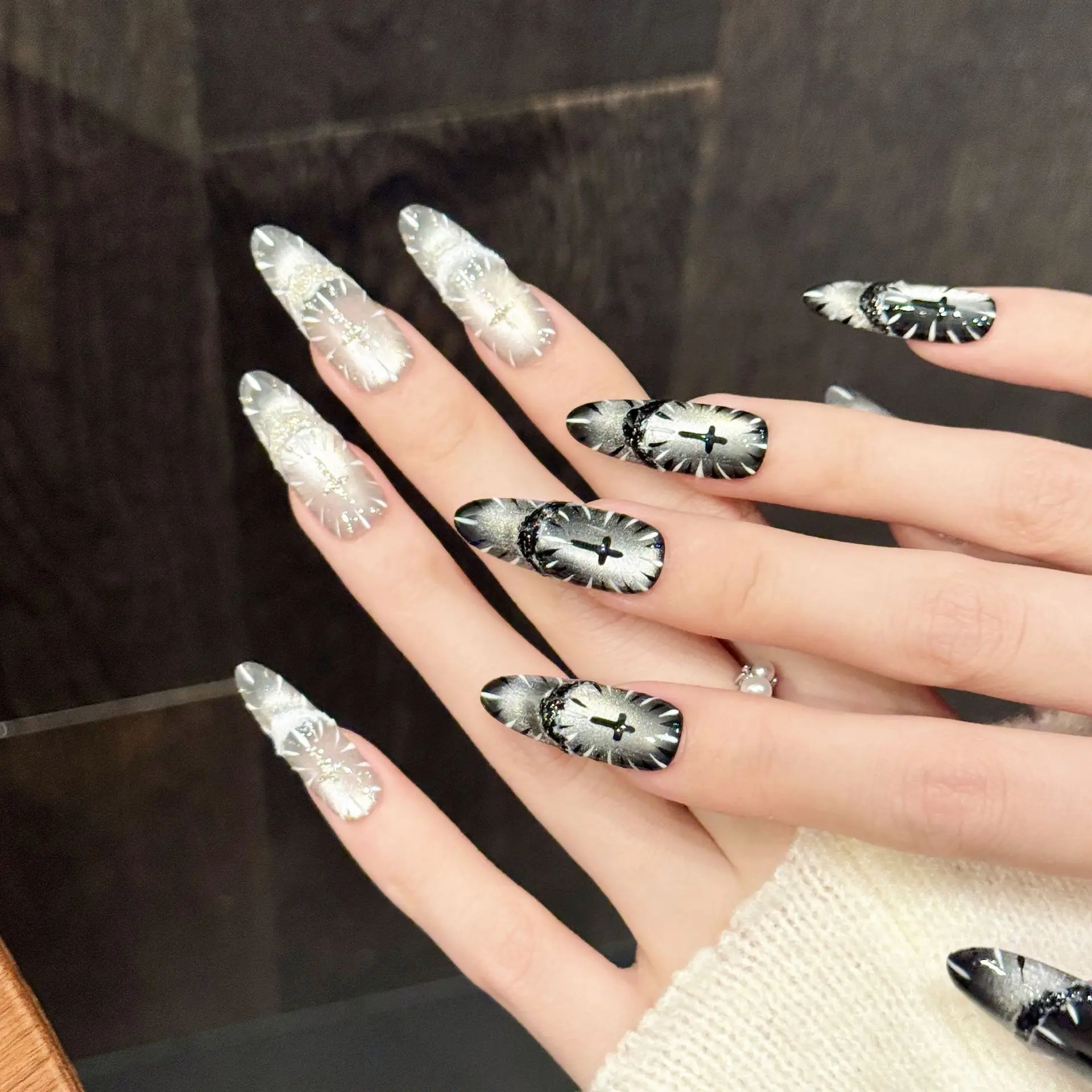 10Pcs Handmade Long Oval Silver Black Gradient Press On Nails Glamorous False Nails for Women With 4-PIECE Tool Adhesive Nail