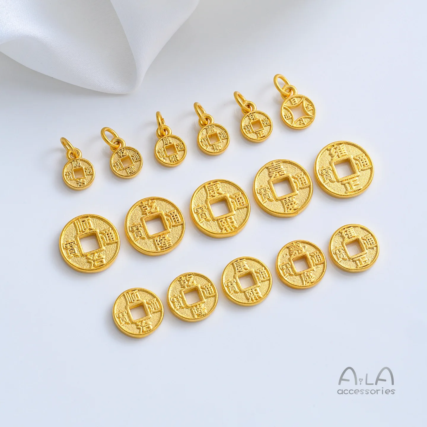 Gold Plated Brass Five Emperors Coins Spacer Beads Copper Coin Pendants DIY Sand Gold Bracelet Necklace Jewelry Findings