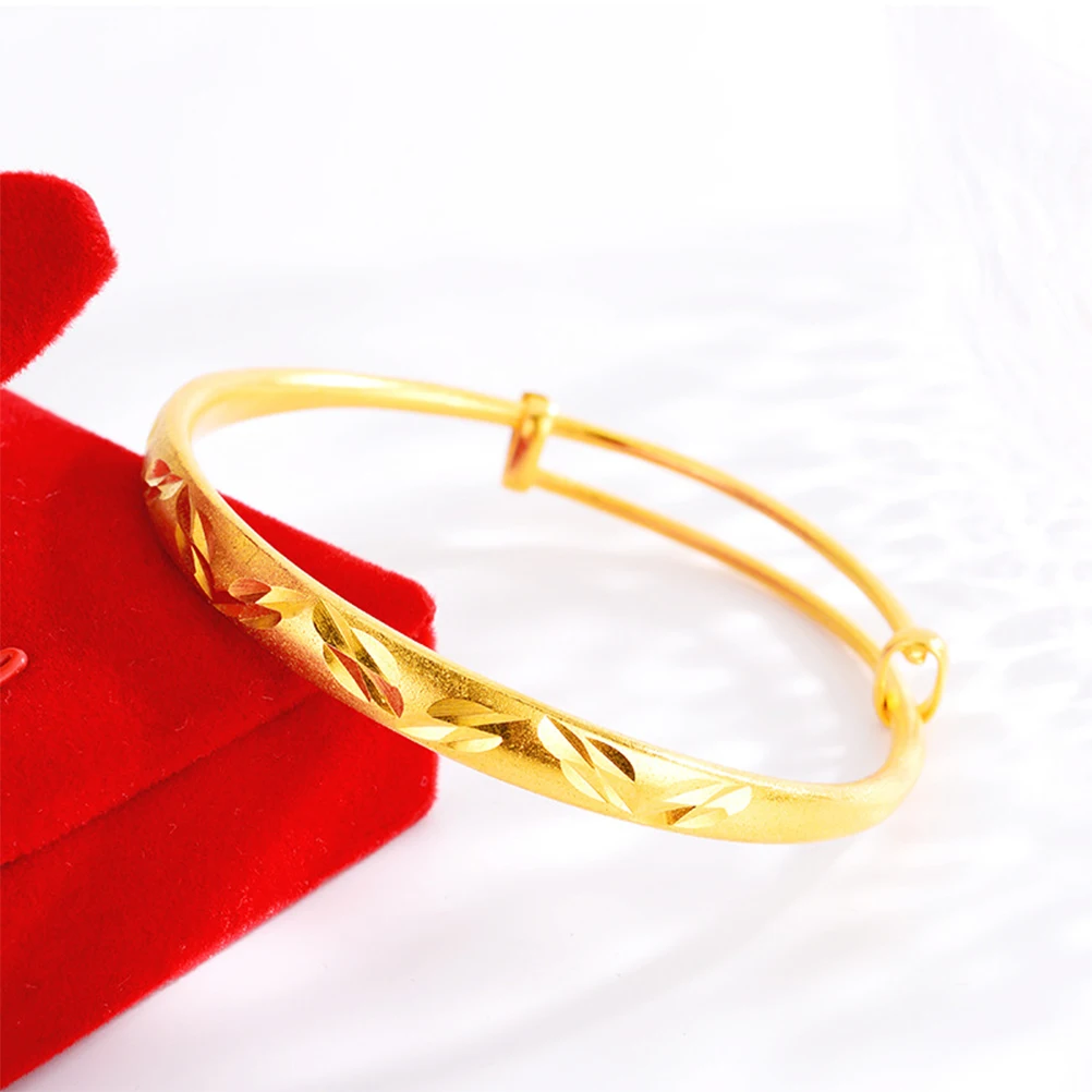 

1pc Golden Titanium Bracelet Adjustable Wrist Bangle Five Petals Design Simple Jewelry For Women Girls Lovers Friends Family