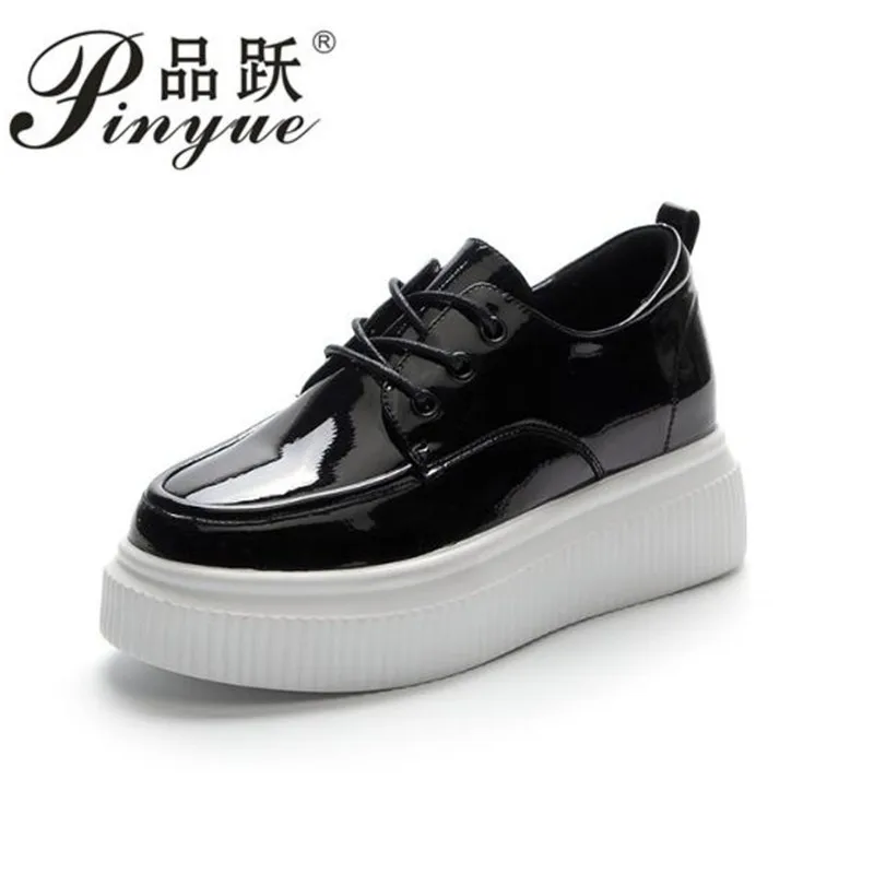 

Microfiber leather Women Loafers Spring Autumn Black Patent Leather Slip-on Retro Sweet Casual Flats platform Shoes