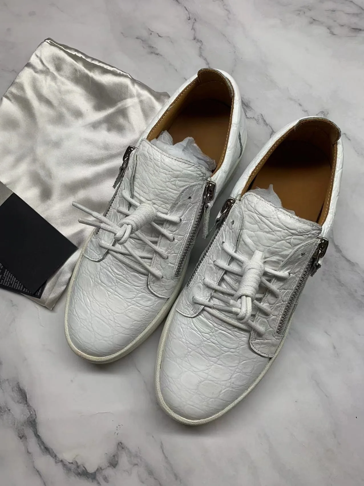 

Top Hight Quality Casual Sneakers For Men and Women Real Leather Brand Designer Unisex Tennis Shoes GZ Zipper Loafer Shoes G0003