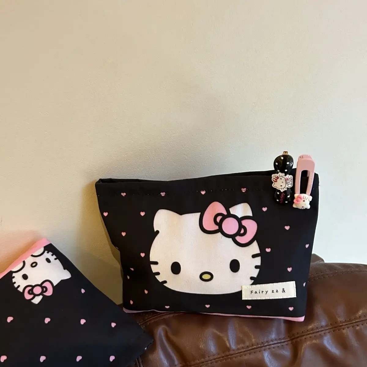 Hello Kitty New Sanrio borsa a mano cosmetica portatile di grande capacità Kawaii Girls portamonete portatile da viaggio per articoli da toeletta