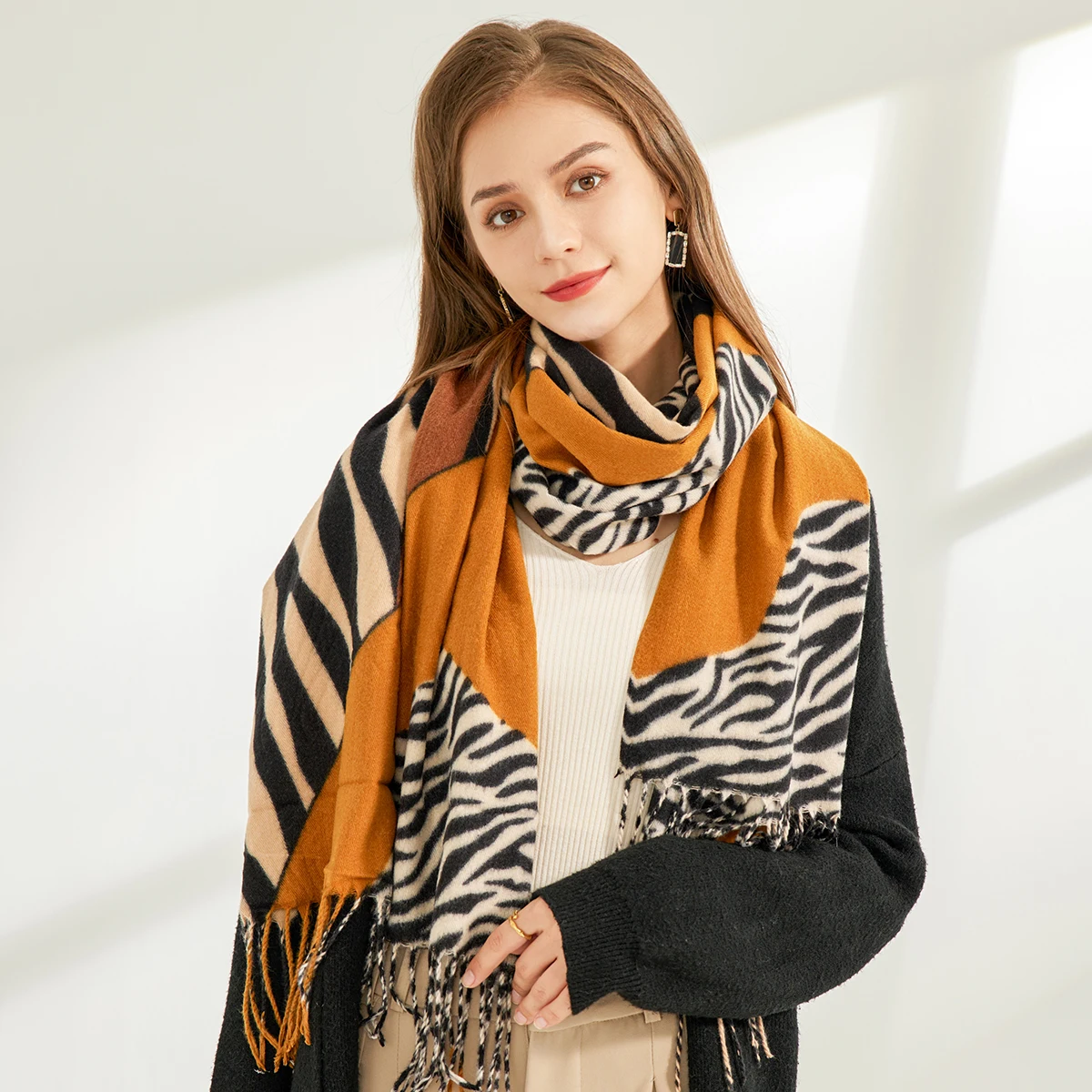 2024 Fashion Winter Cashmere Scarf for Women 70*190cm Leopard Print Warm Pashmina Shawl Lady Wrap Tassel Scarves