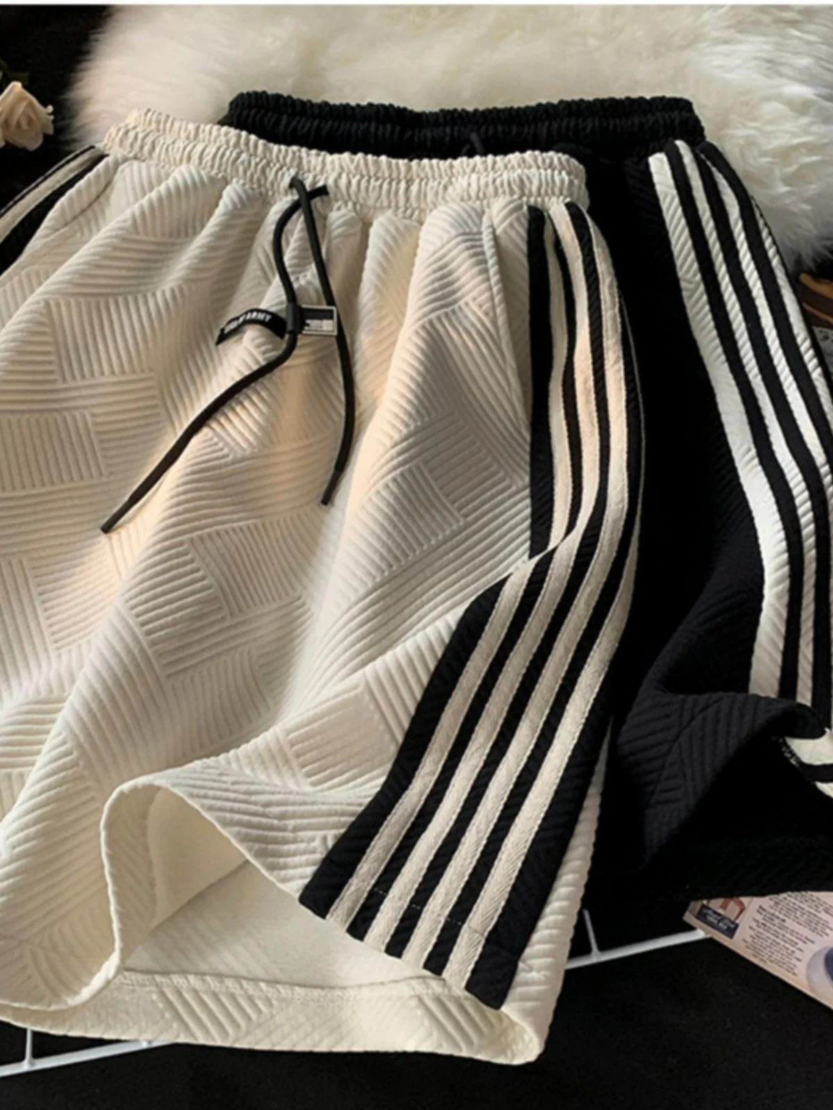 

Мужские спортивные шорты в американском стиле, свободные, прямого кроя, утягивающие, повседневные, широкие, средней длины, бриджи до колена