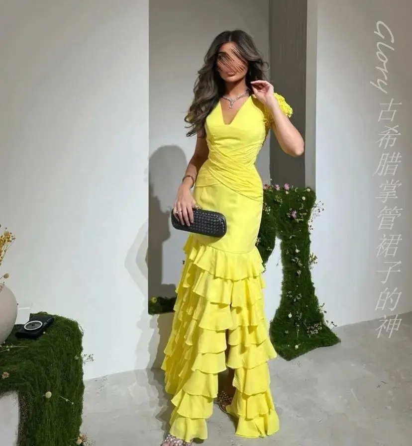 Short Sleeves Evening Dress 2024 V Neck Saudi Arabia New Yellow Prom Dresses Simple Formal Party Dress For Eid Vestidos De