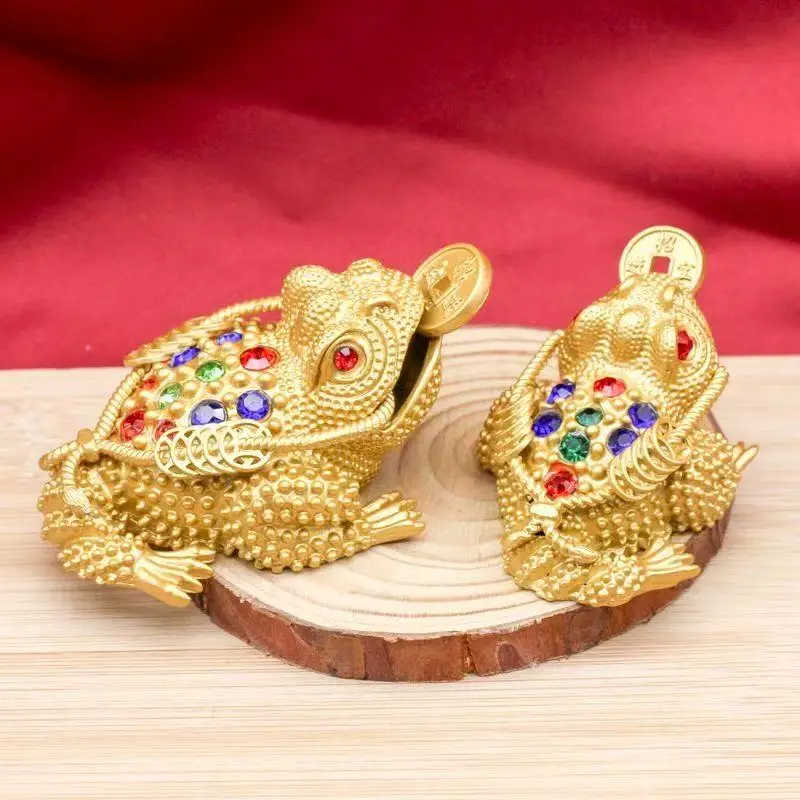 

Lucky Gold Toad Ornaments Feng Shui Decors Desktop Animals Statue for Home Office Shop Opening Gifts Good Fortune Toad Figurines