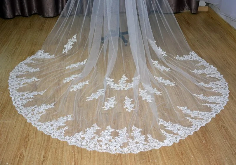1 Layer Cathedral Veil Lace Edge Wedding veil Bridal accessories Bride Veil With Comb
