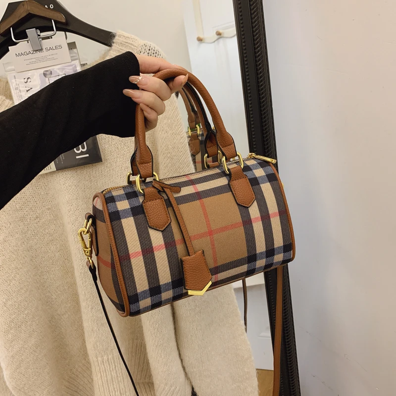 حقيبة كتف نسائية كلاسيكية حقيبة كروس جلدية فاخرة حقيبة يد كلاسيكية أنيقة