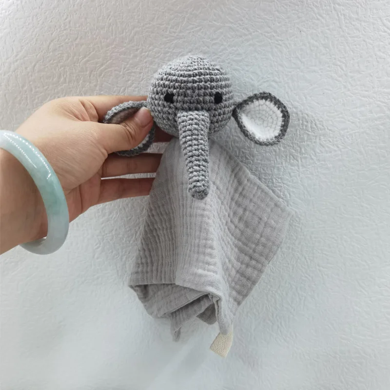 طفل مهديء استرضاء منشفة مريلة لينة الأيائل الدب الفيل النوم دمية عضاضة الرضع الراحة النوم التمريض Cuddling بطانية