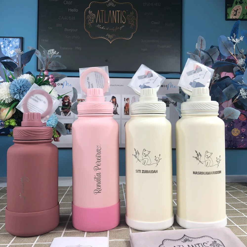 

PuraCool Индивидуальная бутылка для воды с держателем для телефона 1000 мл, 32 унции, магнитный стакан, имя, персонализированное