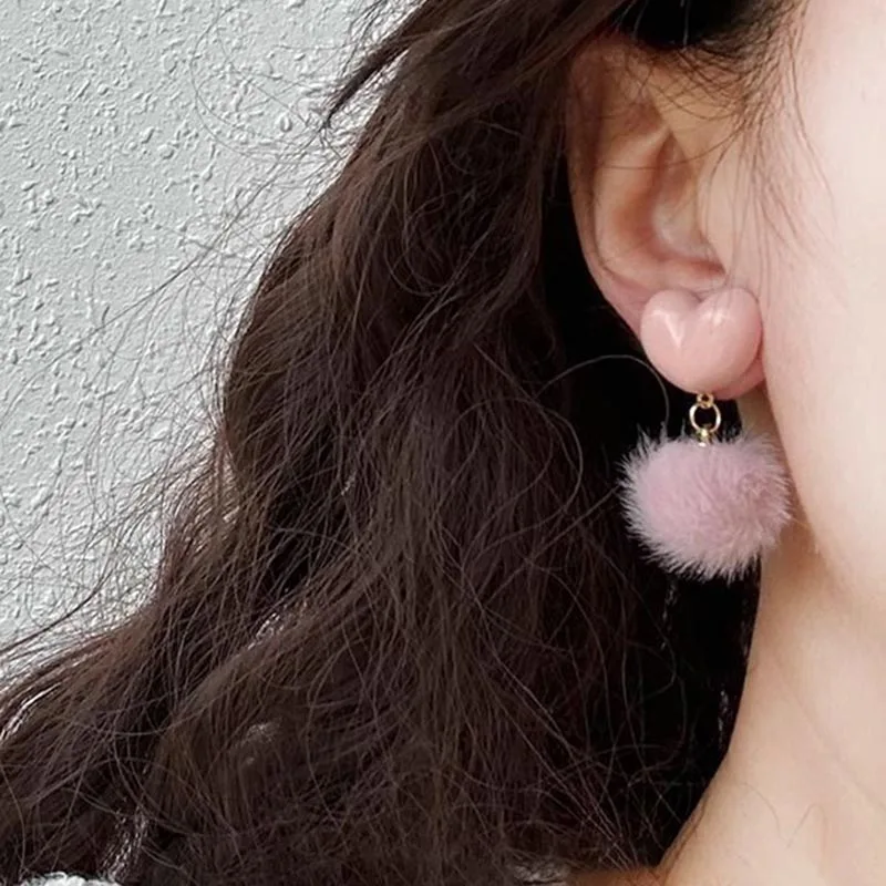 الخريف موضة Pompom الكرة قلادة الراتنج القلب وأقراط للنساء الكورية الحلو الفتيات الحب القرط مجوهرات حفلة عيد ميلاد #3