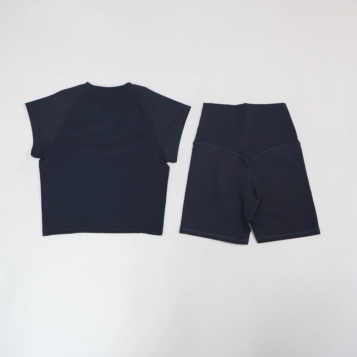 Sommer Damen Zweiteiliges Fitness-Set Kurzärmliges Schnelltrocknendes Yoga-Outfit für Outdoor-Laufsport Damen 2-Teiliges Sportset – Detail 8