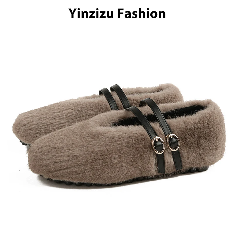 

2025 г., женская зимняя повседневная обувь Мэри Джейн на меху с двойным поясом, большие размеры 43, пушистые плюшевые туфли на плоской подошве для женщин