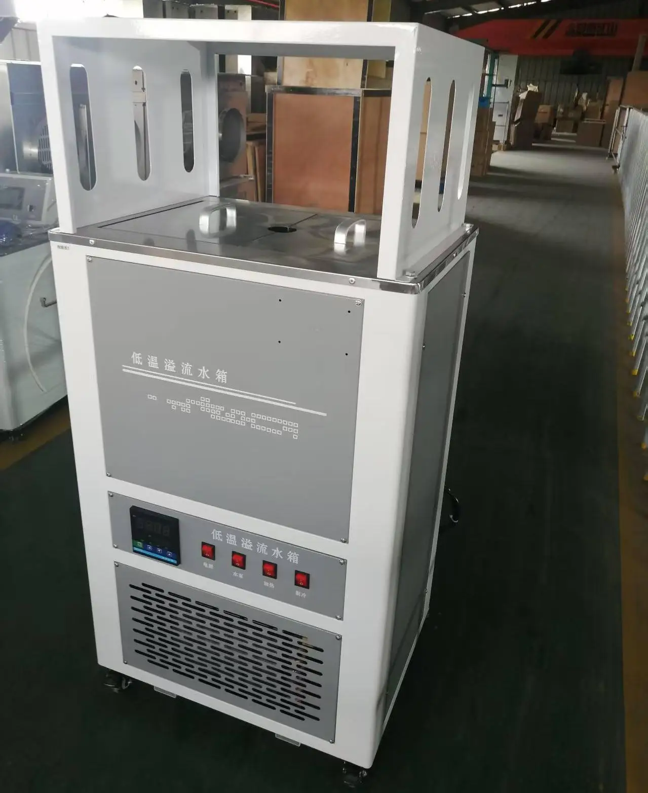 220V Low Temperature Overflow Water Tank for Testing Equipment 1-Year Warranty