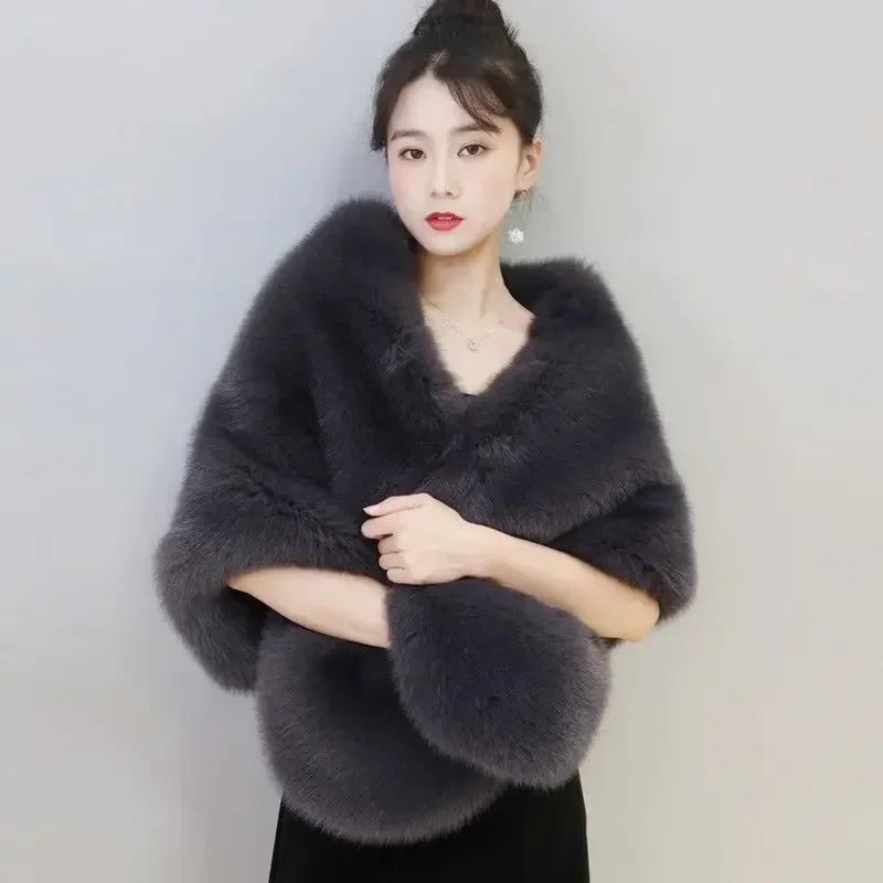 2024 New Autumn Women Open Stitch Solid Color Shawls with Faux Fur Flocking Short Cape Female Winter Pashmina Wraps T299