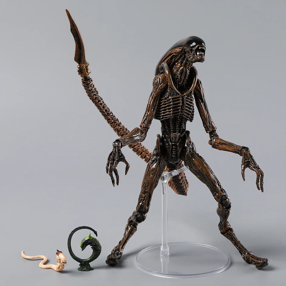 NECA Alien 3 Xenomorph Dog Movable Assemble Action Figure PVC Model Figurine Toy