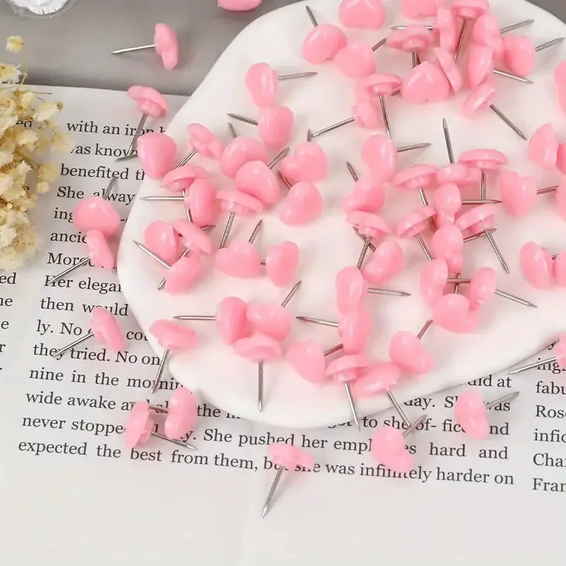 50個入り ハート型プッシュピン プラスチック製画鋲 コルクボード オフィス 学校 文房具 ラブボックス付き