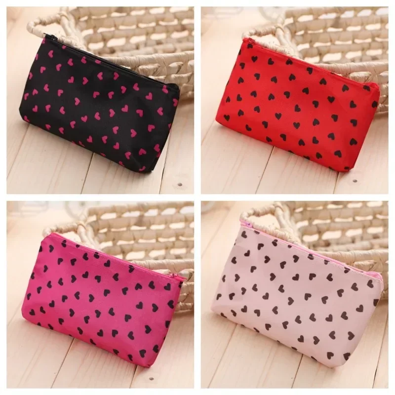 1Pc Cute Heart Pattern Pencil Case School Stationery Storage for Student Portable Kawaii Pencil Pouch Simple Floral Makeup Bag