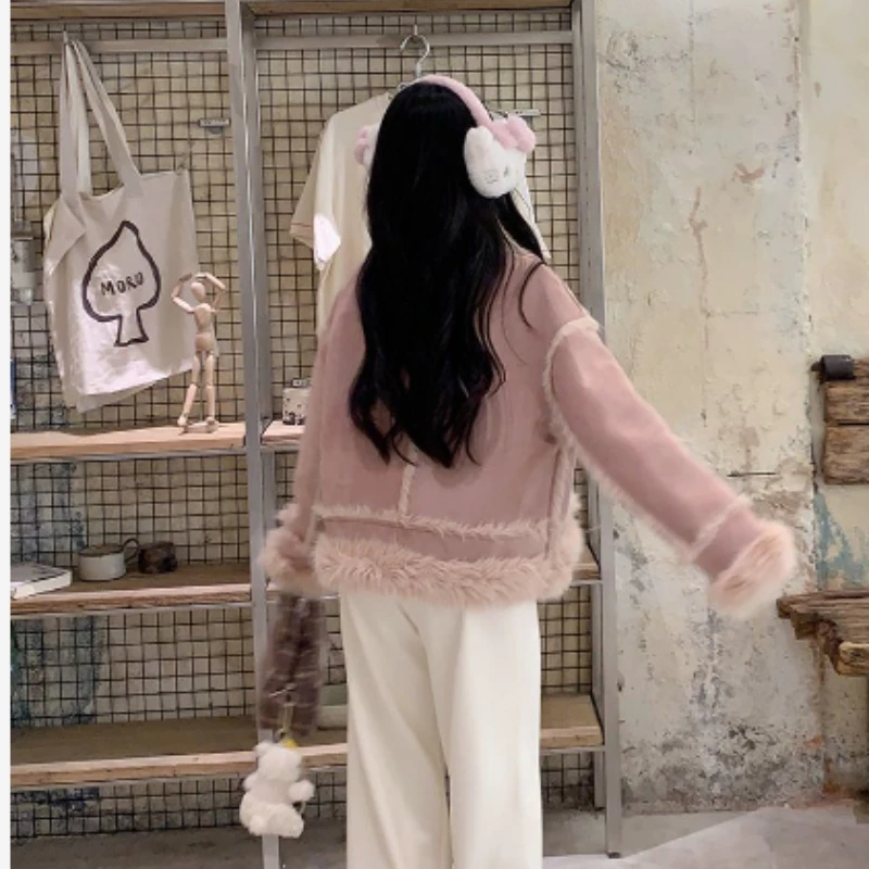 2026 Nuovo Cappotto monopezzo in pelliccia per donna Caldo Top Fashion Autunno Inverno Cappotto corto in pile scamosciato sintetico con pile e ispessimento