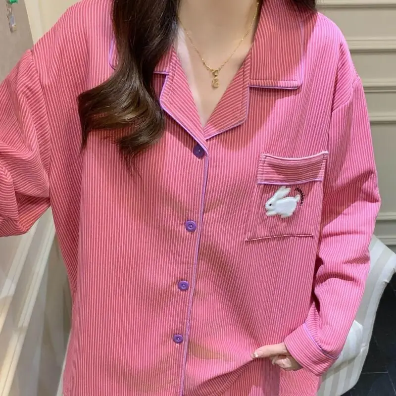 بيجامة أرنب مخططة حلوة جديدة لعام 2025 للنساء لخريف وشتاء سميكة ودافئة من القطن ملابس خارجية طقم ملابس منزلية #3