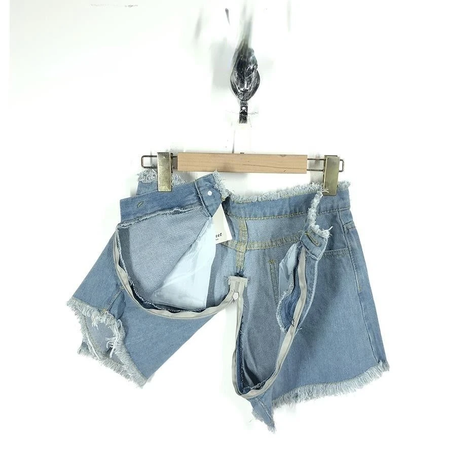 Full Zipper Convenient Shorts Outdoor Sex Urine Simple Loose Jeans Women Invisible Open Crotch Shorts 2022 Summer New Hot Sale