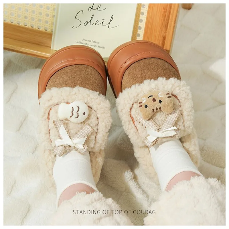 Anime Cartoon Hellokitty bambola di peluche carino inverno scarpe di cotone autunno inverno caldo e confortevole scarpe da casa stivali da neve caldi regalo per ragazza