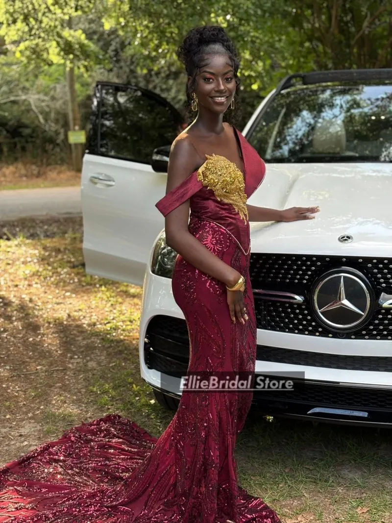 ชุดราตรีสีแดงเบอร์กันดีวิบวับสำหรับสาวผิวสี คอซีทรูประดับเลื่อม ชุดราตรีทรงเมอร์เมดสไตล์แอฟริกัน  ชุดราตรีงานเลี้ยง  สามารถสั่งตัดได้