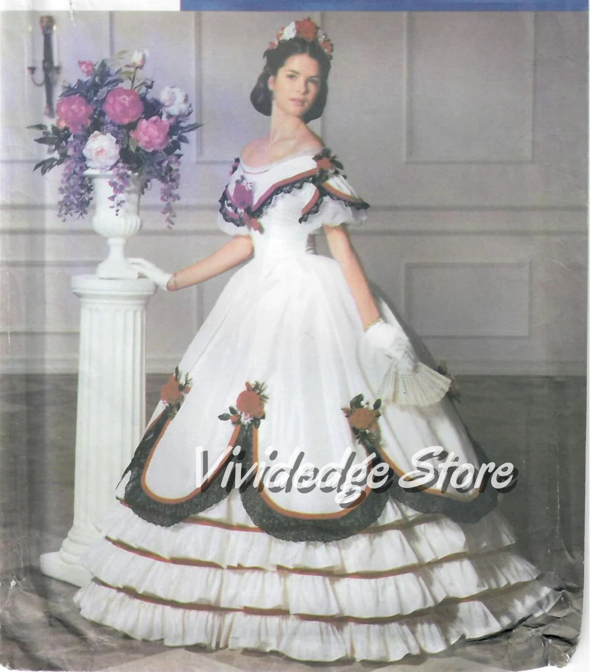 

Customized Vintage White Victorian Wedding Dress Snap Shoulder Short Sleeve Medieval A-Line Stereoscopic Applique Cascading Ruff