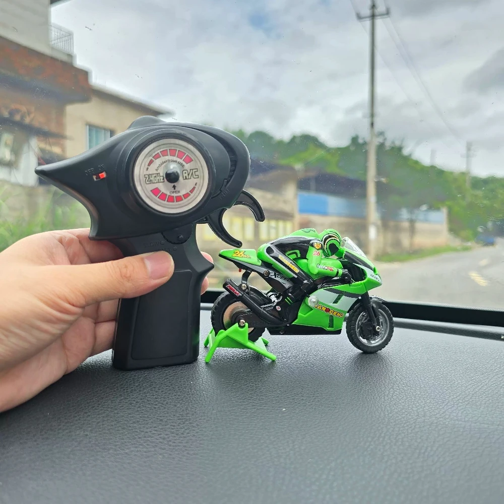 

1:25 8852 Remote Control Mini Motorcycle Electric Motorcycle Simulation Model Remote Control Toy Car Gift for Boys