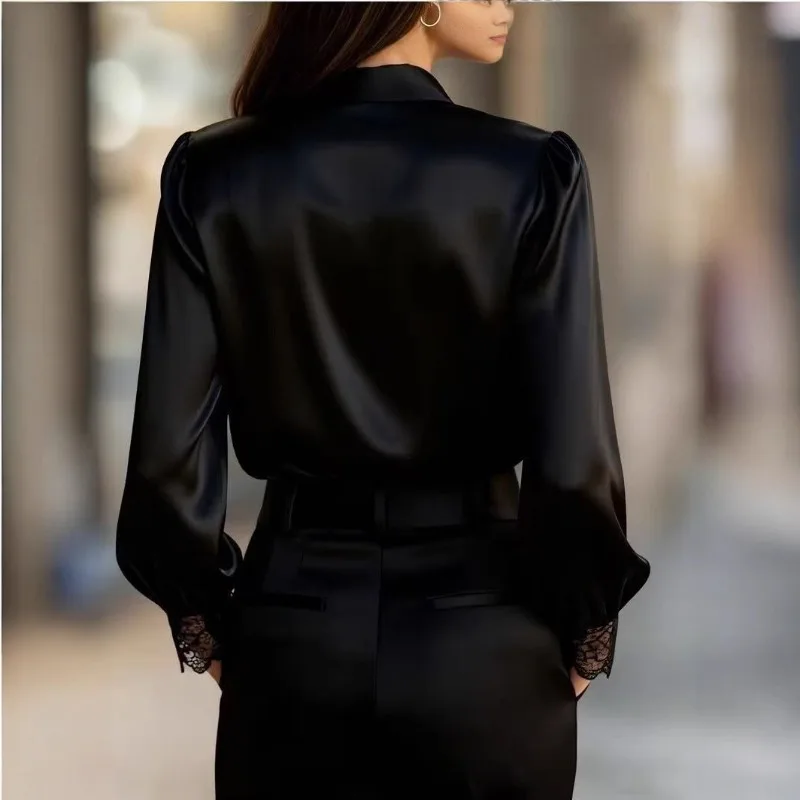 

2026 Spring and Autumn Design Sense Lace V-Neck Bubble Sleeve Top Shirt Women