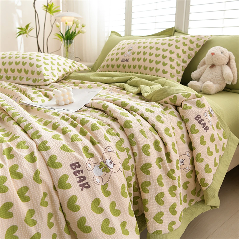 Printed Summer Thin Quilt Soft Air Conditioning Four-Season Quilted Comforter Bedspread for Beds Single Bed Duvets Home Blanket