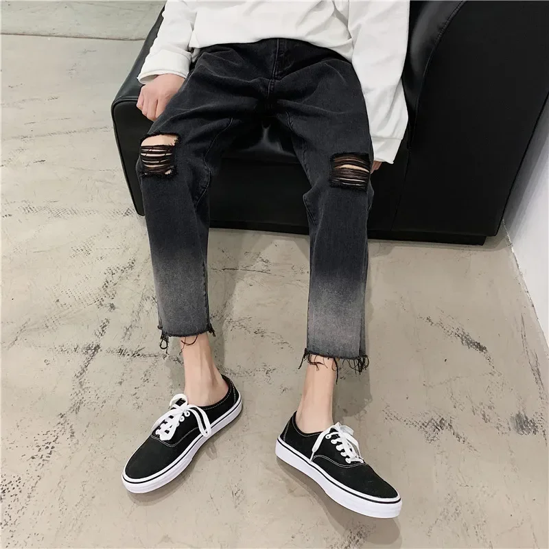 2024 Spring Autumn Men Fashion Gradient Ripped Hole Jeans Male Korean Loose Straight Pants Mens Pockets Denim Trousers F158