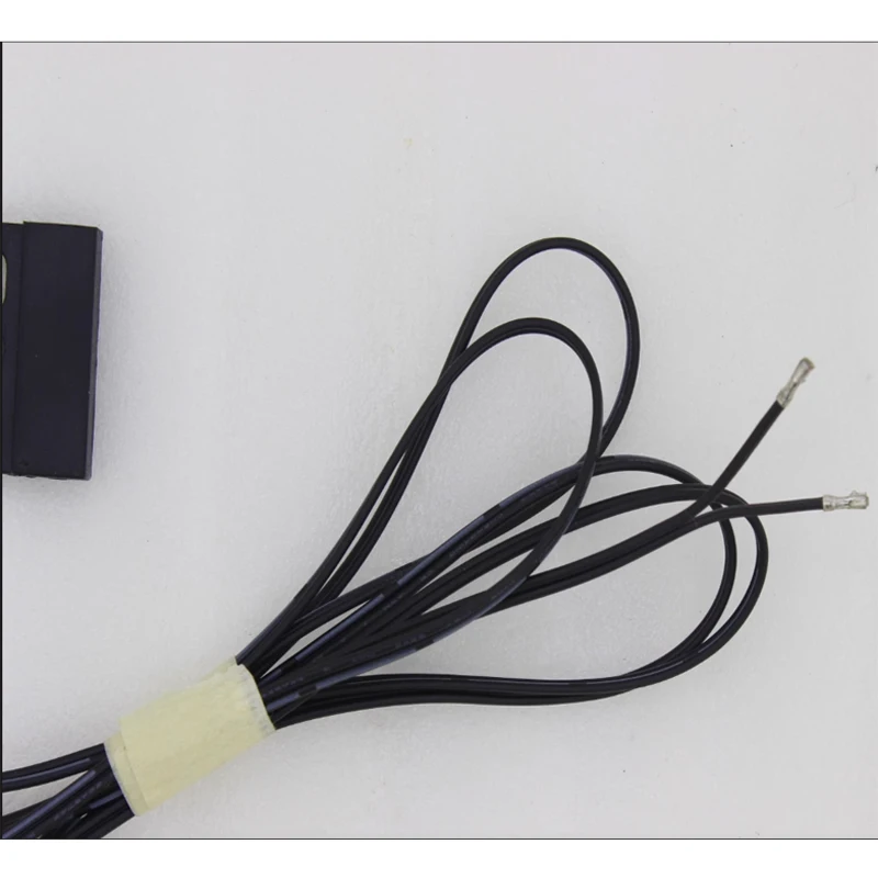 Sakelar panel pintu pembuat es untuk fungsi berhenti penuh es berpendingin air Sakelar Magnetik Sensor Sakelar Penuh Es