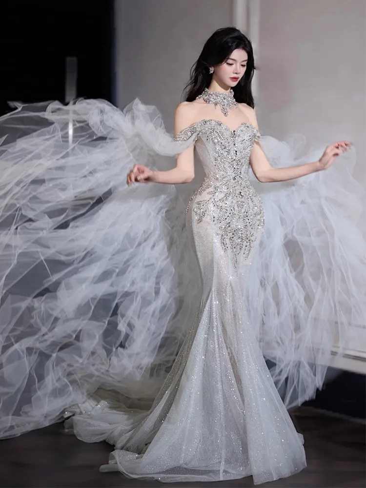 

Haute couture Heavy Industry diamond-encrusted light show main fabric banquet style dress