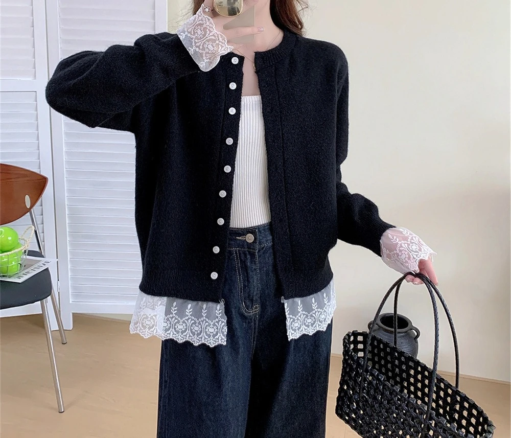 

Design Sense Lace Patchwork Knitted Cardigan Women's Autumn and Winter 2025 New Top Loose Sweater Jacket