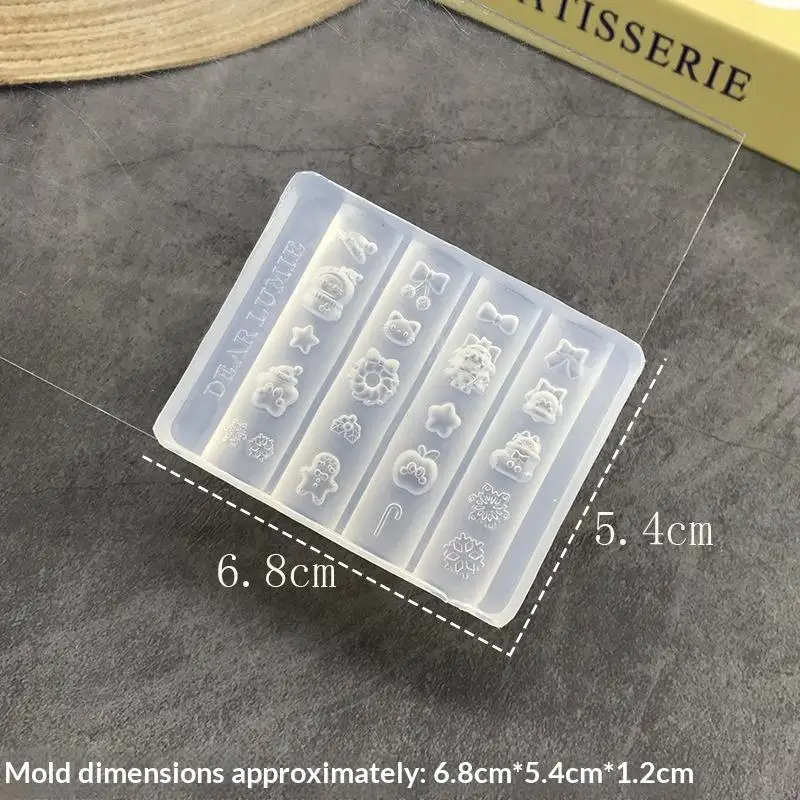 【Y】1Pcs 3D Snowman Snowflake Christmas Themed Nail Mold DIY Nail Art Decorations Silicone Carving Mold Manicure Template