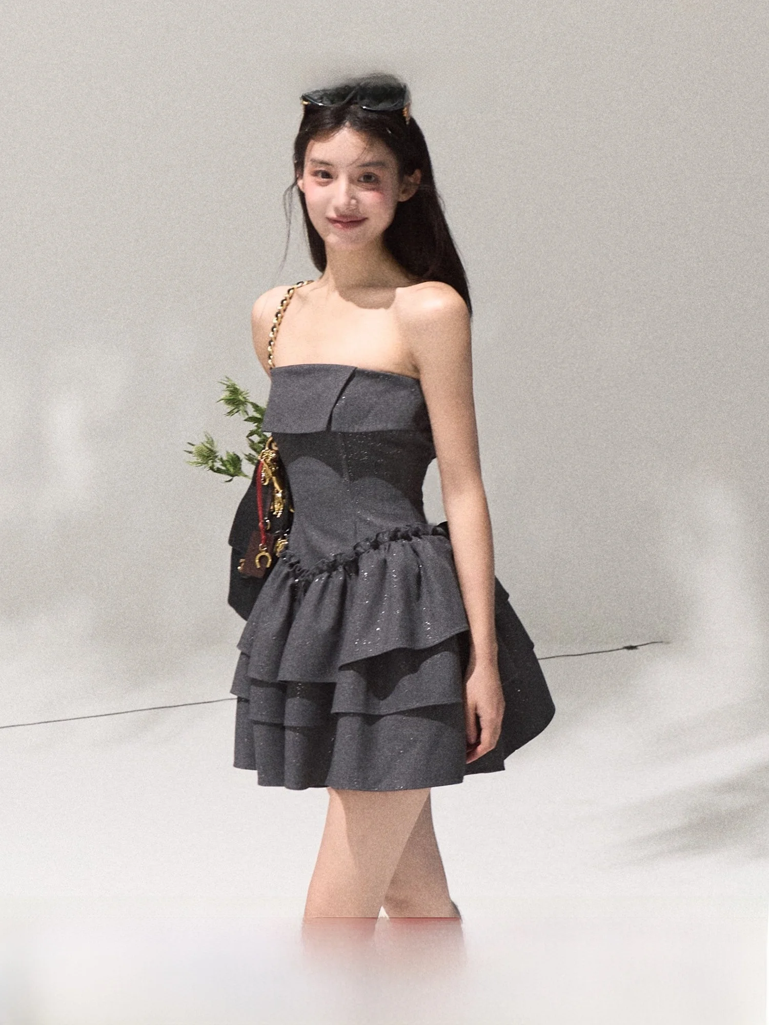 

OAKMOO Festival Dr Girl's Thoughts Lacey Wool Sequin A-Line Cake Skirt Bustier Waist Cinch Women's Polyester Fiber Princes...