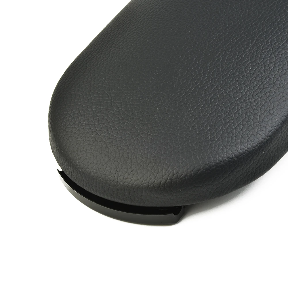 

Car Armrest Cover Cover Inner Interior Armrest Auto Black 18D 867 173 Plastic 1999-2005 Replacement 3B0 867 173