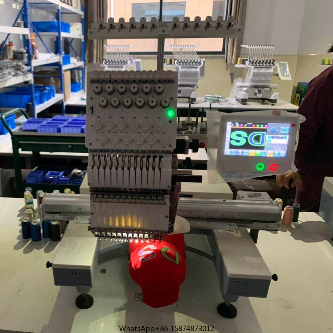 Multi funcional automático 1200 Rpm usou novas máquinas de bordar de computador 6head